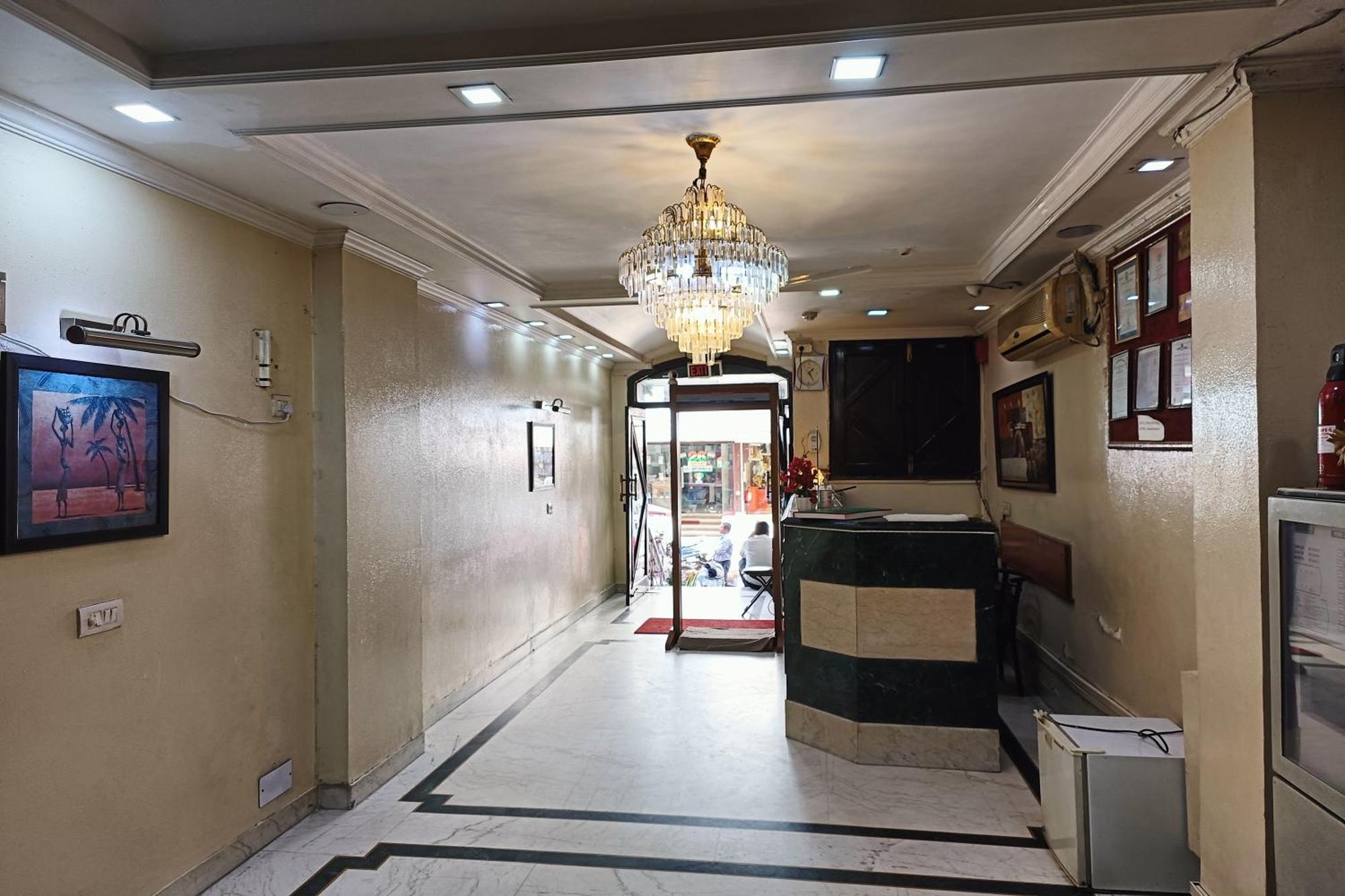 โฮเต็ล อินดราพราสธา Hotel เดลี ภายนอก รูปภาพ