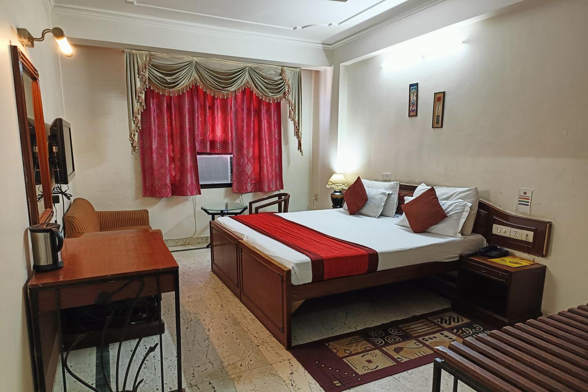 โฮเต็ล อินดราพราสธา Hotel เดลี ภายนอก รูปภาพ